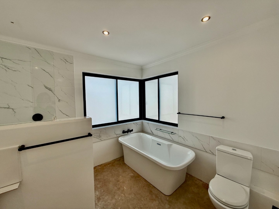 3 Bedroom Property for Sale in Magalies Golf Estate North West